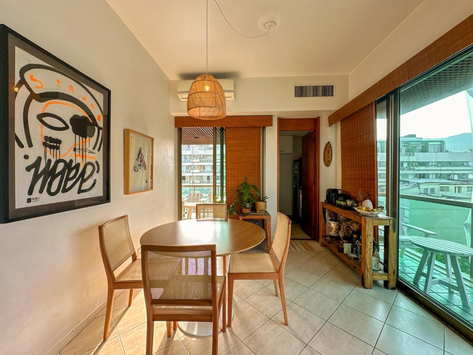 Tiffanys Ipanema - Apto 605 Apartemen *